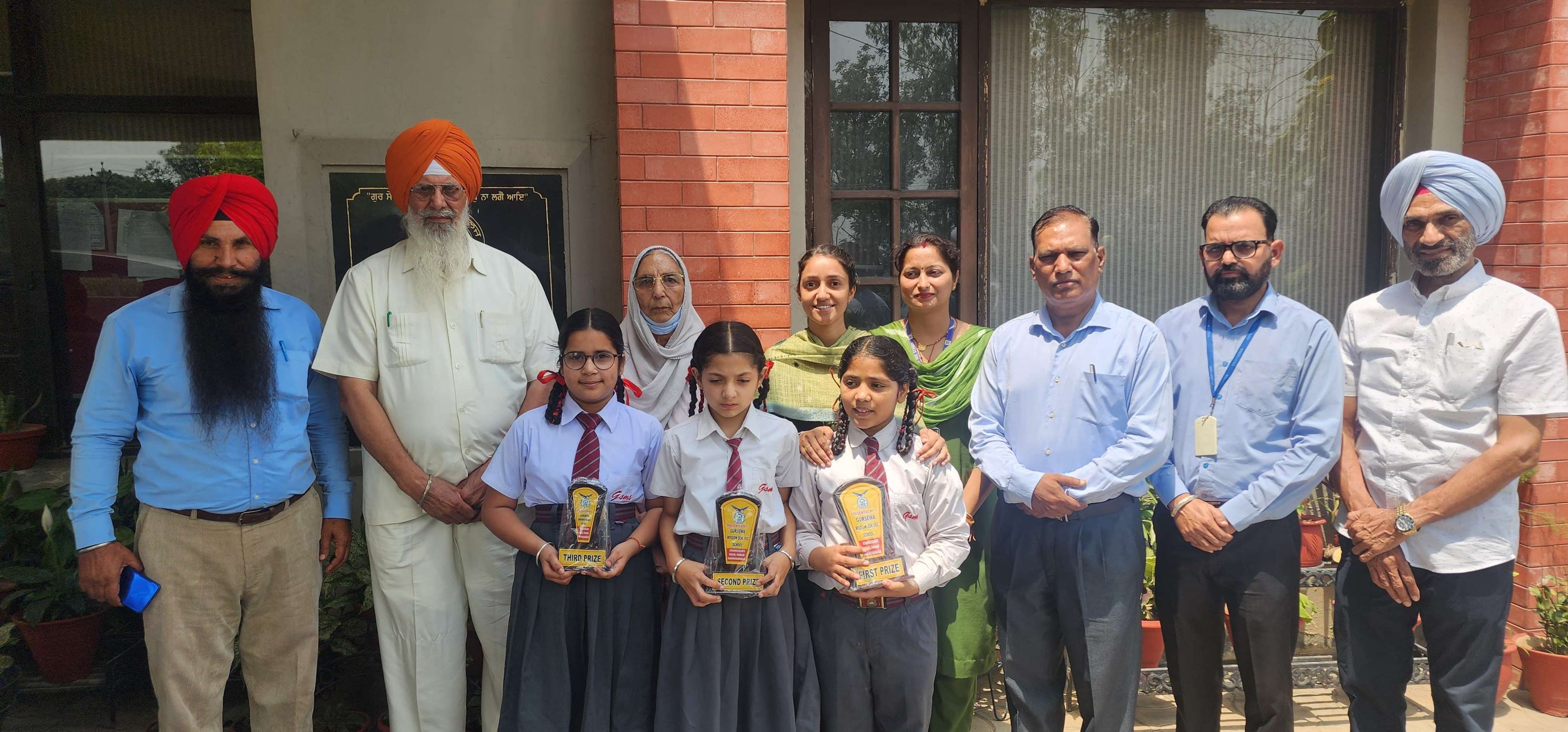 Promising students of class 5 honored at Gursewa Mission School